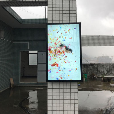 Wall Mounted Digital Signage Tahan Air IP66 LCD 55